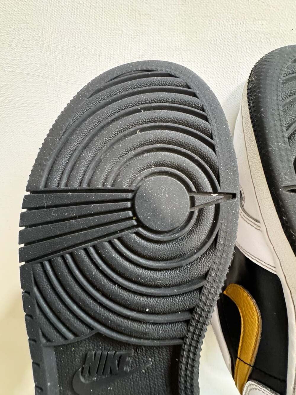 Air Jordan 1 Low 'White Metallic Gold-Black' Sneakers - Picture 11 of 13